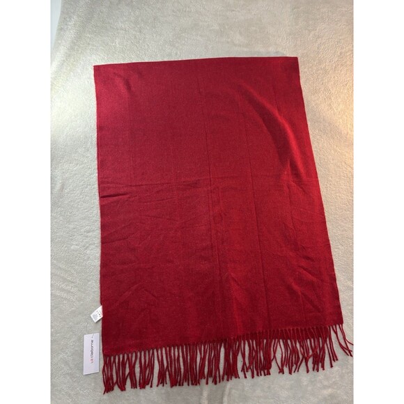 Liz Claiborne Soft Wrap Scarf Shawl Red NEW NWT 78 in x 27 in Beautiful - Picture 2 of 4